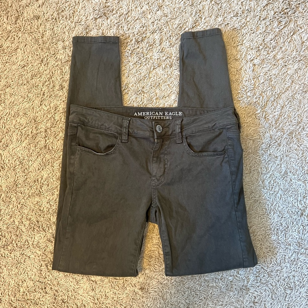 Dark Green Super Stretch American Eagle Jeggings